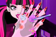 game Draculaura Nail Surgery