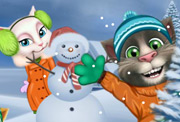 game Talking Tom Playing Snowballs